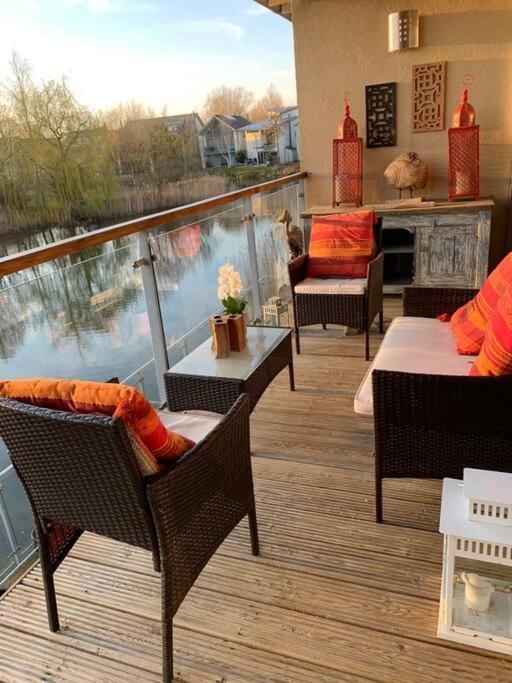 Blueberry Cottage - Lower Mill Estate Somerford Keynes 외부 사진