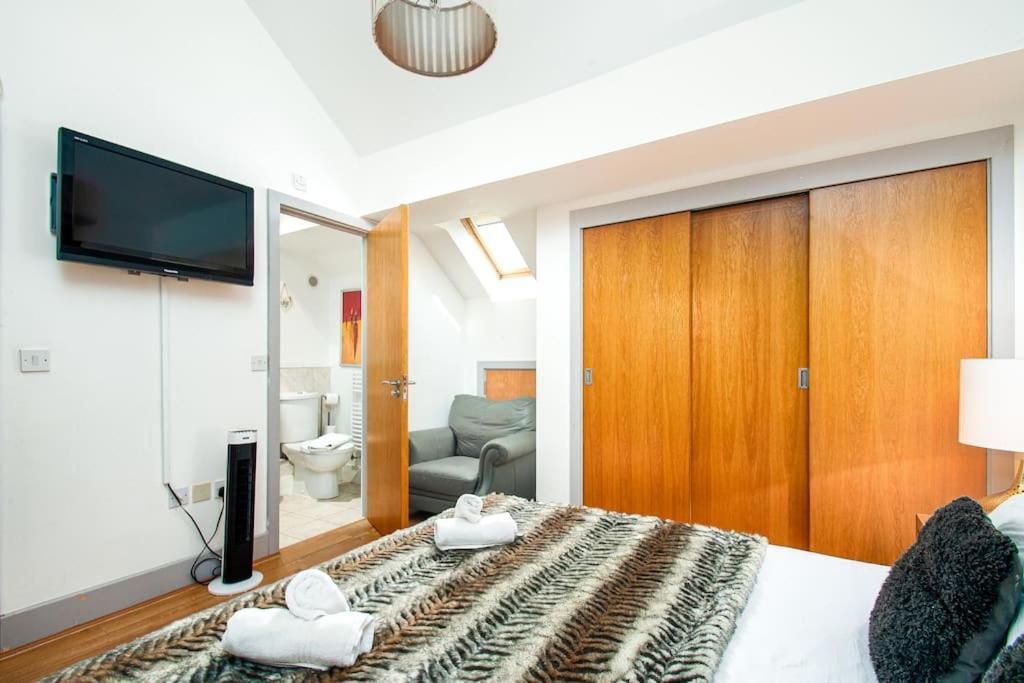 Blueberry Cottage - Lower Mill Estate Somerford Keynes 외부 사진