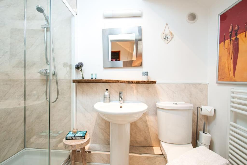 Blueberry Cottage - Lower Mill Estate Somerford Keynes 외부 사진