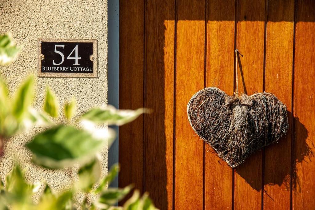 Blueberry Cottage - Lower Mill Estate Somerford Keynes 외부 사진